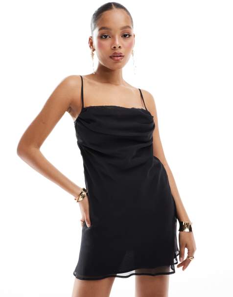 ASOS DESIGN - Schuingesneden mini-jurk met gedrapeerd detail en delicaat kant in zwart - view 1
