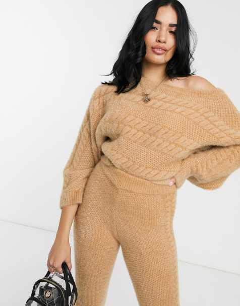 ASOS DESIGN – Schulterfreier Pullover aus super flauschigem Garn mit Zopfmuster, Kombiteil