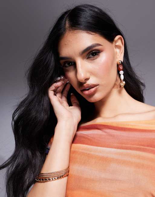 ASOS DESIGN – Schulterfreies, buntes Oberteil aus Netzstoff mit abstraktem Streifenmuster , 3 von 4