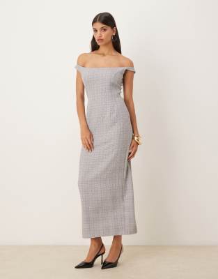 ASOS DESIGN - Schulterfreies, elegantes Midi-Bleistiftkleid in kariertem Steingrau-Bunt