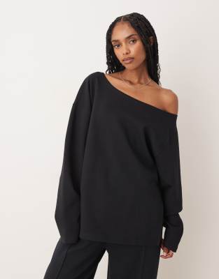 ASOS DESIGN - Schulterfreies Interlock-Sweatshirt in Schwarz mit Oversize-Schnitt