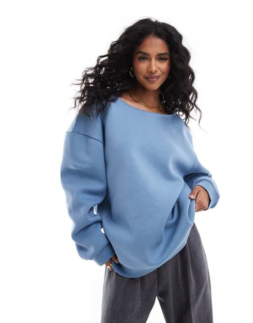 ASOS DESIGN Schulterfreies Oversize Sweatshirt in verblasstem Jeansblau