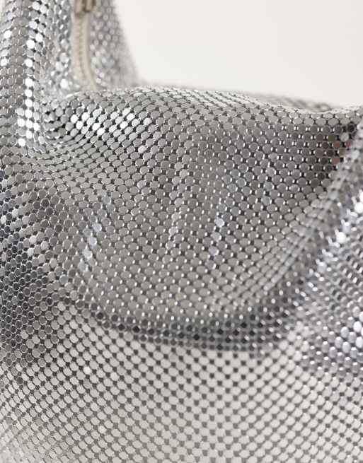 ASOS DESIGN Schultertasche aus Kettengeflecht mit Drapierung in Silber, 3 von 4