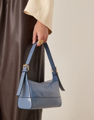 ASOS DESIGN - Schultertasche zum Aufklappen in Blau mit Riemen mit zwei Schnallen