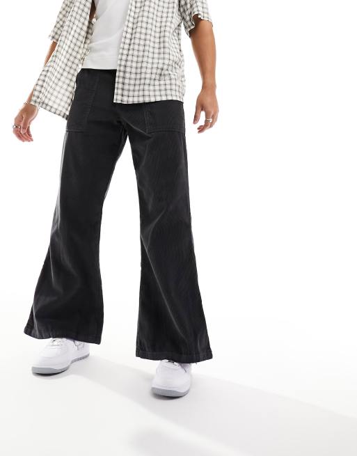 ASOS DESIGN – Schwarze Schlaghose aus Cord mit Westerndetail, 5 von 5
