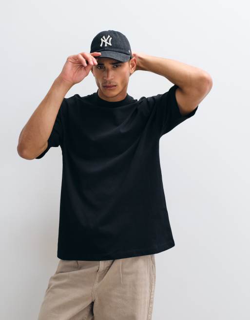 ASOS DESIGN – Schweres, hochgeschlossenes Oversize-T-Shirt in Schwarz, 3 von 5