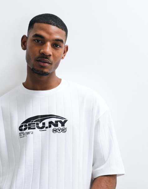 ASOS DESIGN – Schweres, kastiges Oversize-T-Shirt in Weiß mit breiter Rippenstruktur und Text-Grafik vorne - view 1