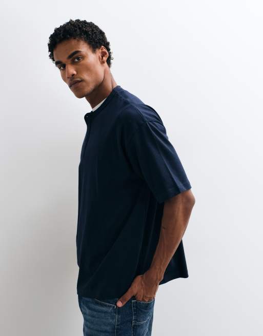 ASOS DESIGN schweres, kastiges Oversize-T-Shirt mit Henley-Ausschnitt in Cremeweiß, 5 von 5