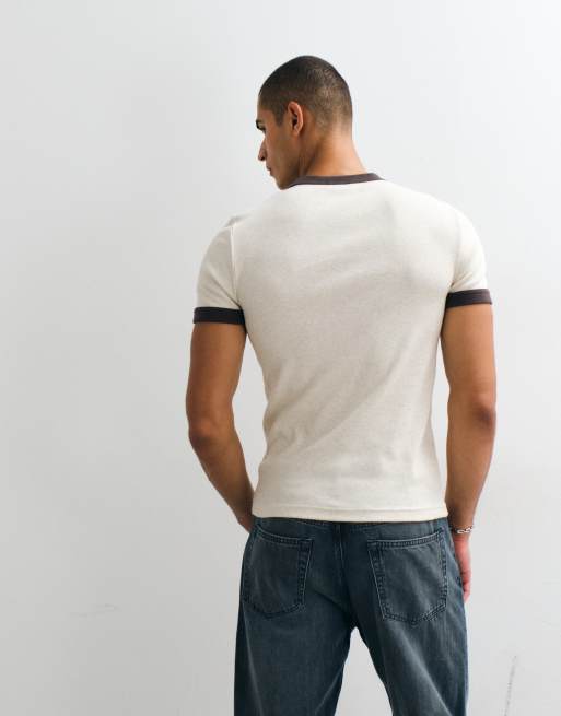 ASOS DESIGN schweres Muskelshirt im Ringer-Stil mit Grafik in Hafer-Rippstrick, 4 von 5