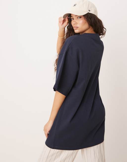 ASOS DESIGN – Schweres Oversize-T-Shirt in Marineblau mit langem Schnitt, 3 von 4