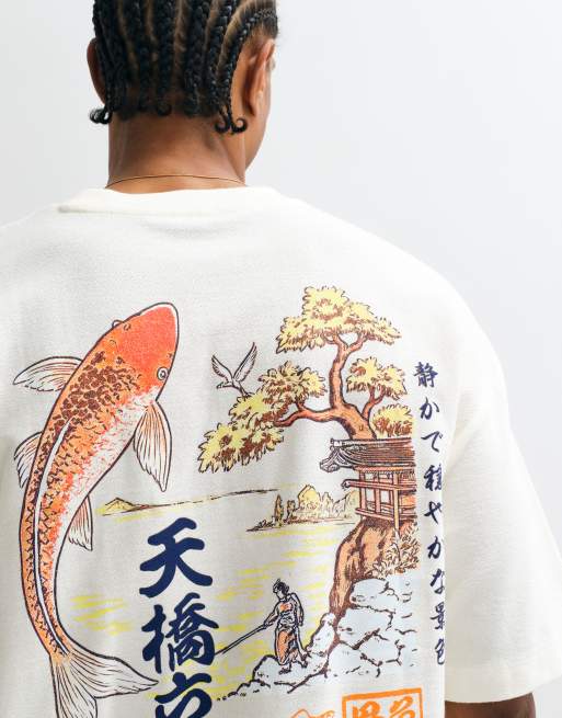 ASOS DESIGN – Schweres Oversize-T-Shirt in Wollweiß mit Koi-Grafikprint hinten, 2 von 5