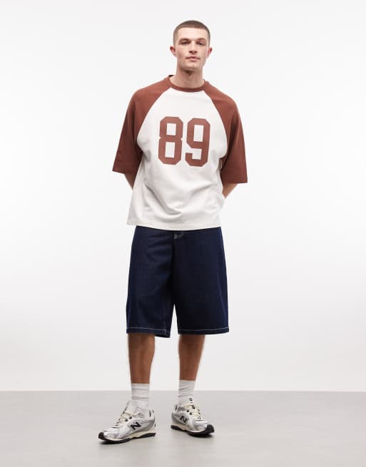 ASOS DESIGN – Schweres Oversize-T-Shirt in Wollweiß und Rot mit Brustprint, 2 von 5