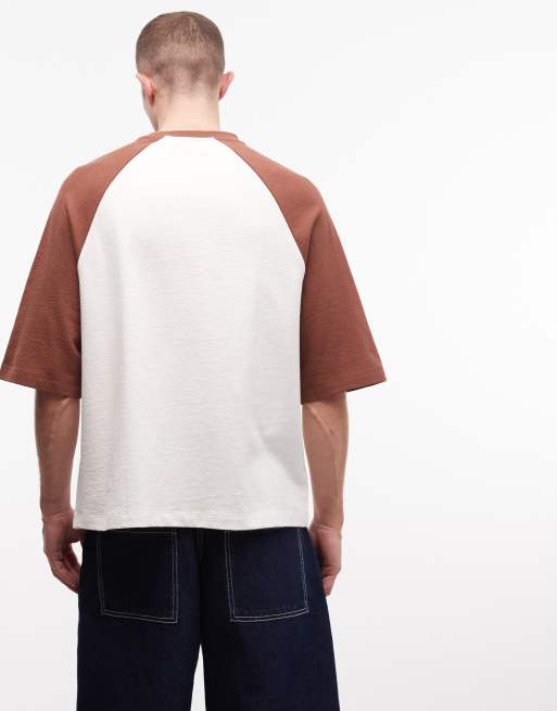 ASOS DESIGN – Schweres Oversize-T-Shirt in Wollweiß und Rot mit Brustprint, 4 von 5