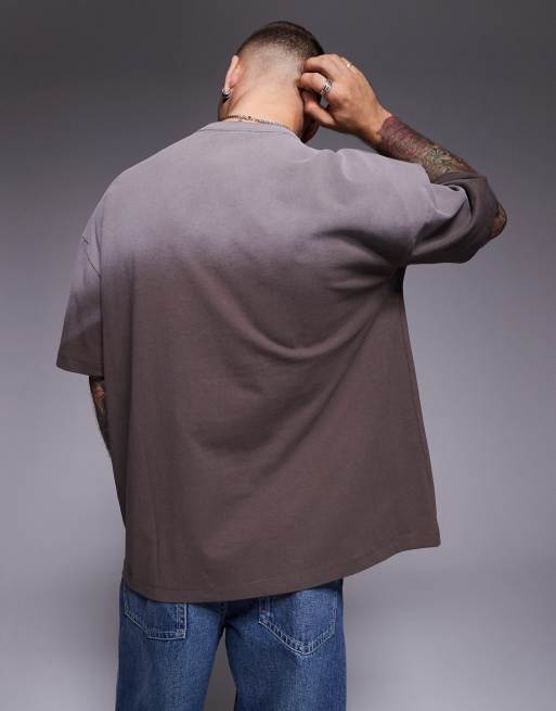 ASOS DESIGN – Schweres Oversize-T-Shirt mit verwaschenem Farbverlauf in Braun  , 3 von 4