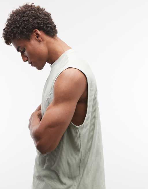 ASOS DESIGN – Schweres Oversize-Tanktop aus geripptem Stoff in Salbeigrün mit Textprint, Kombiteil, 4 von 5