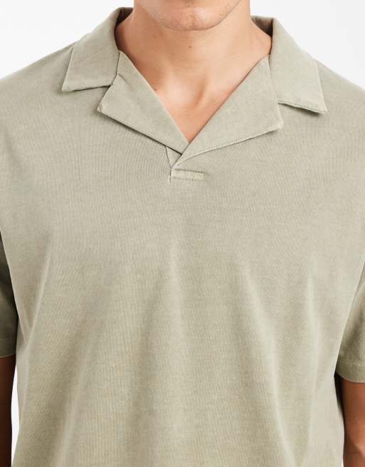 ASOS DESIGN – Schweres Relaxed-Fit-Polohemd in Khaki mit Stückfärbung und Revershemd , 5 von 5