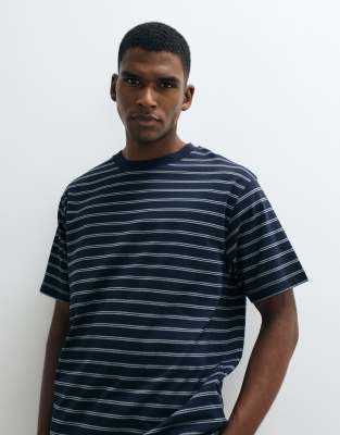 Schweres Relaxed-Fit-T-Shirt in Marineblau mit Streifen-Navy Navy L
