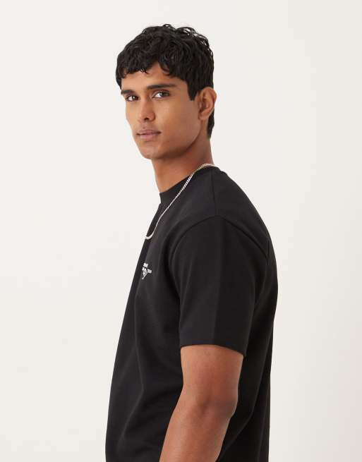 ASOS DESIGN – Schweres, weiches Relaxed-Fit-T-Shirt in Schwarz mit Text-Grafikprint , 3 von 5