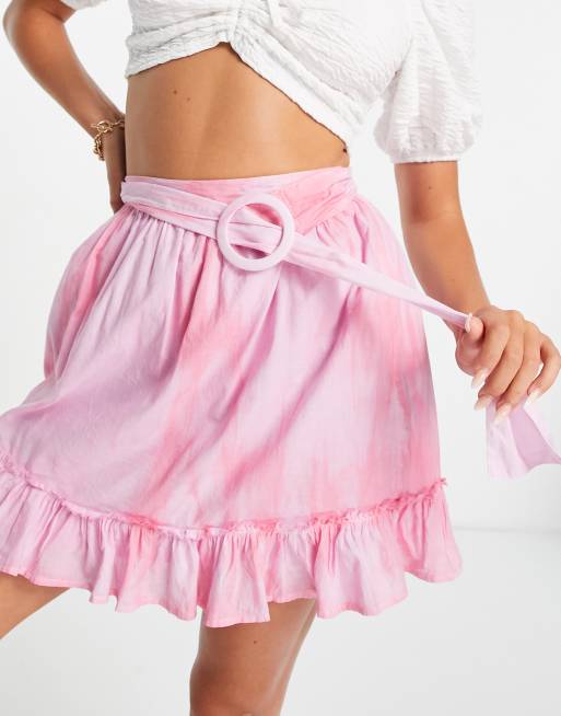 ASOS DESIGN – Schwingender Minirock aus Baumwolle mit Gürtel und Batikmuster in Rosa, 2 von 4