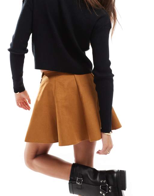 ASOS DESIGN – Schwingender Minirock aus Wildlederimitat in Hellbraun, 5 von 5