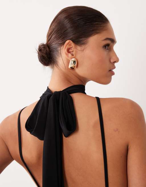 ASOS DESIGN – Schwingendes Minikleid in Schwarz mit Rückenausschnitt und Schaldetail, 3 von 4