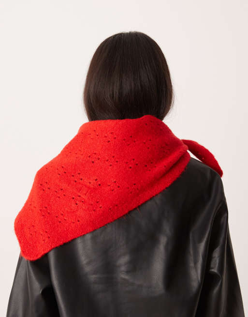 ASOS DESIGN - Sciarpa a triangolo traforata rossa, 3 di 3