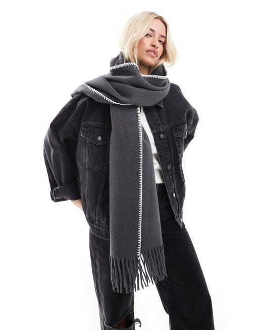 ASOS DESIGN - Sciarpa grigio antracite e bianca con profili con cuciture a vista