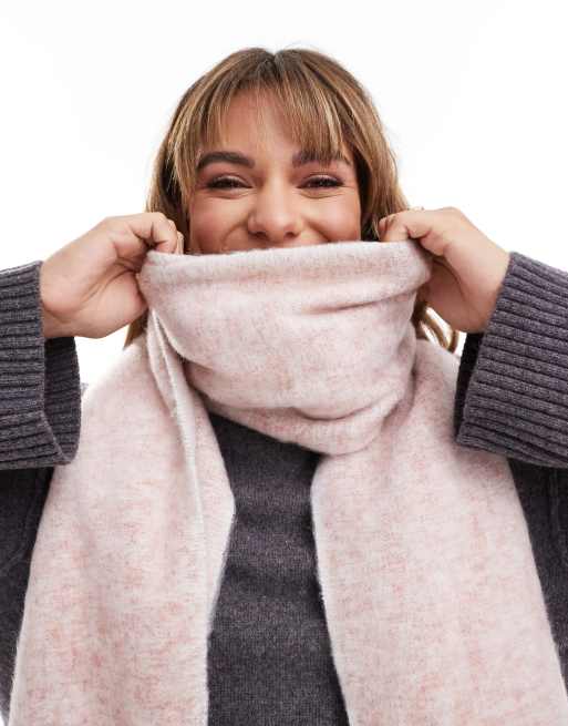 ASOS DESIGN - Sciarpa spazzolata rosa e bianca a doppia tonalità con frange, 2 di 4
