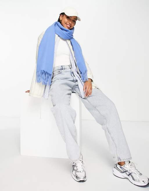 ASOS DESIGN - Sciarpa super morbida blu acceso con nappe, 2 di 4