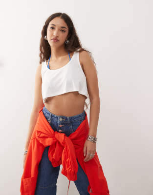 Asos Design Scoop Crop Top In White