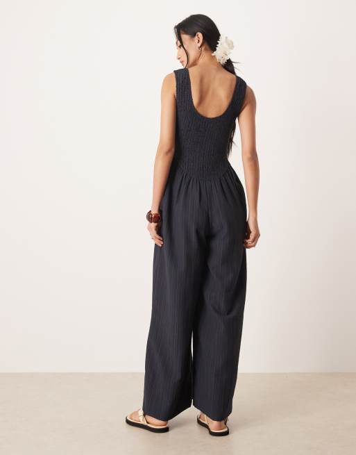 ASOS DESIGN scoop neck crinkle jumpsuit in navy, 4 of 4