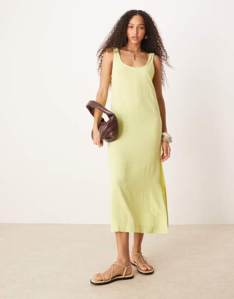 green emerald velvet dress The Stunning Brooklyn Dress in Forest Green Satin – Rewritten