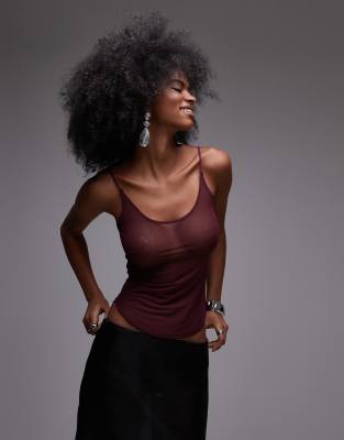 scoop neck mesh cami in burgundy-Red