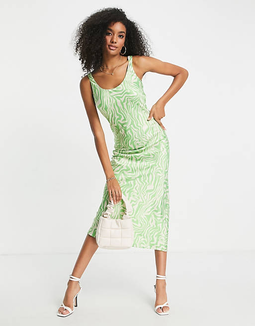 Women scoop neck midi satin slip dress in green swirl print 