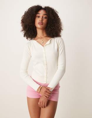 Asos Design Scoop Neck Sculpted Cardigan In Cream-white