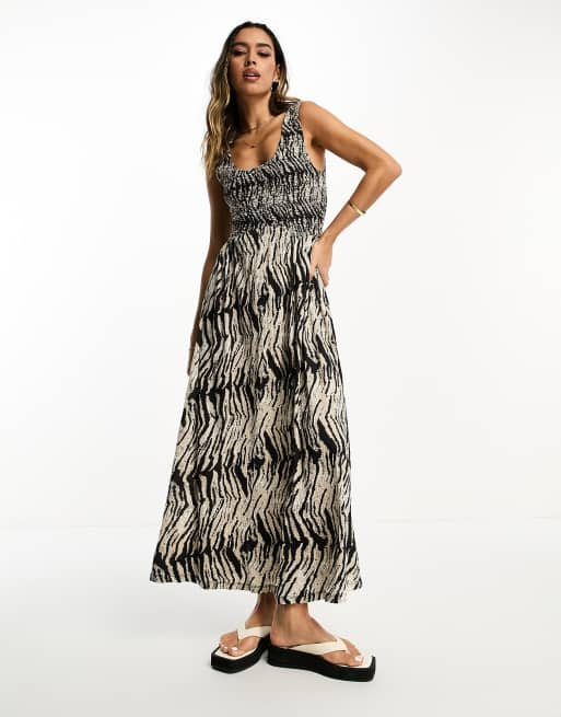 Collusion zebra hotsell shirred midi dress