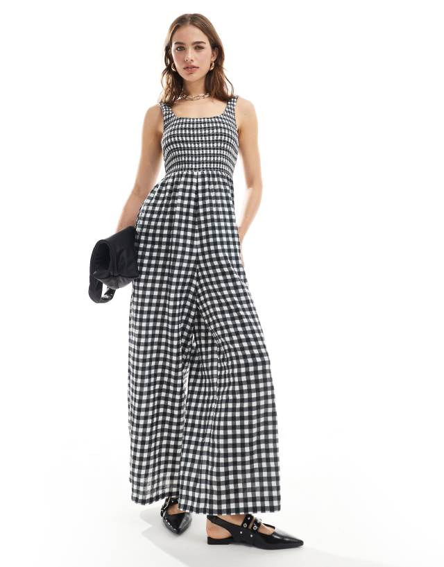 ASOS DESIGN - scoop neck wide leg jumpsuit in mono gingham