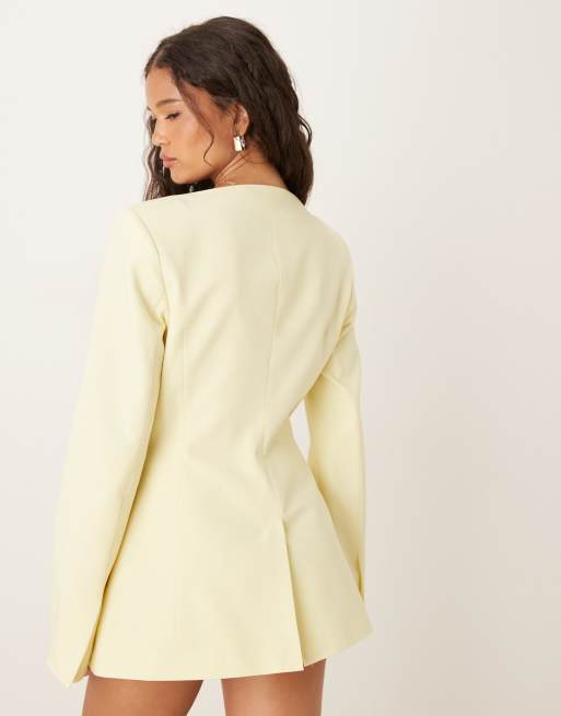 ASOS DESIGN scoop neckline cinch blazer in lemon, 3 of 4