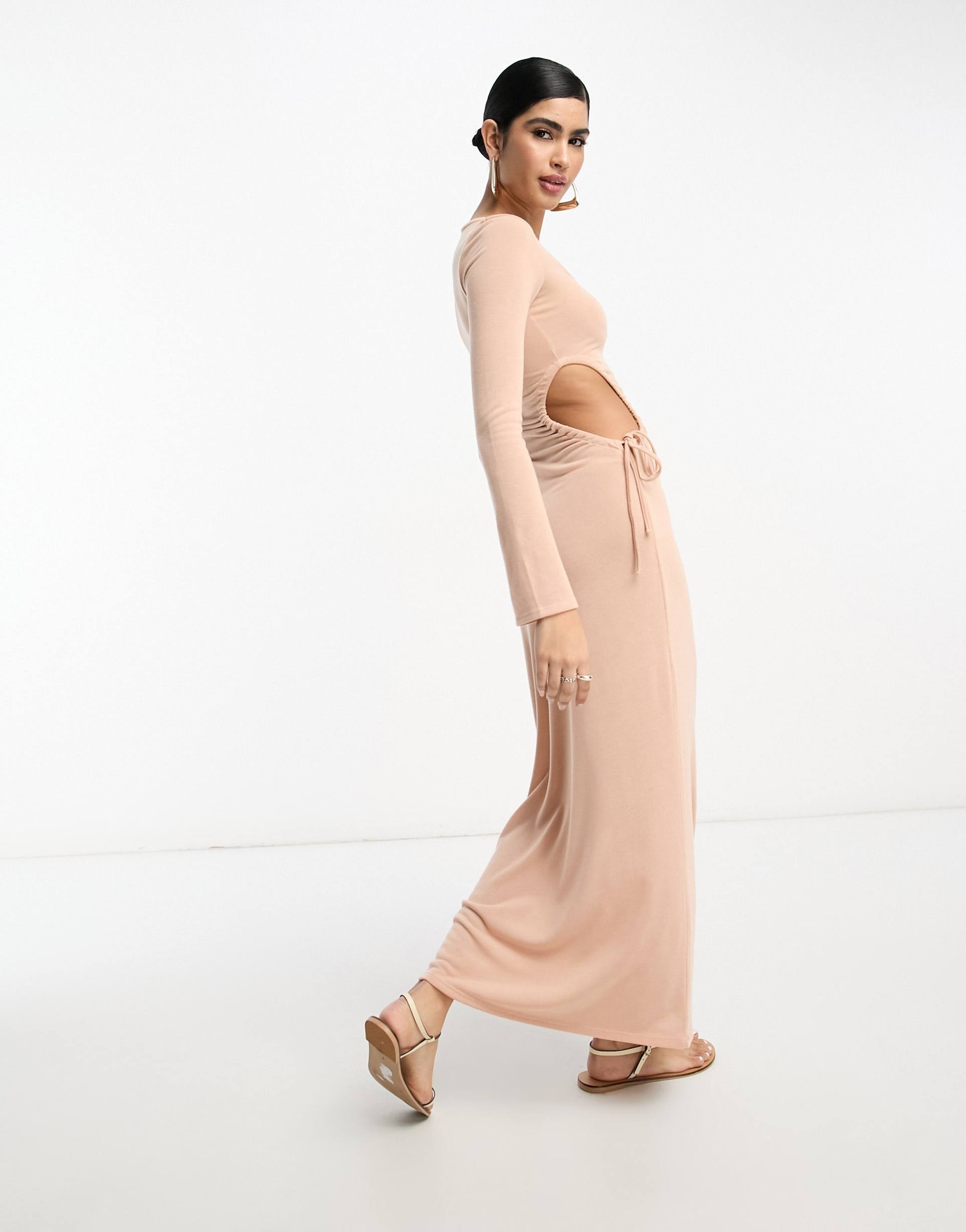 asos design scoop ruched side maxi dress with long sleeve in light pink