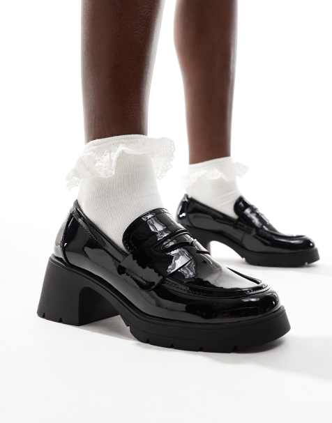 ASOS DESIGN – Scribble – Czarne lakierowane loafersy na średnim obcasie i grubej podeszwie - view 1