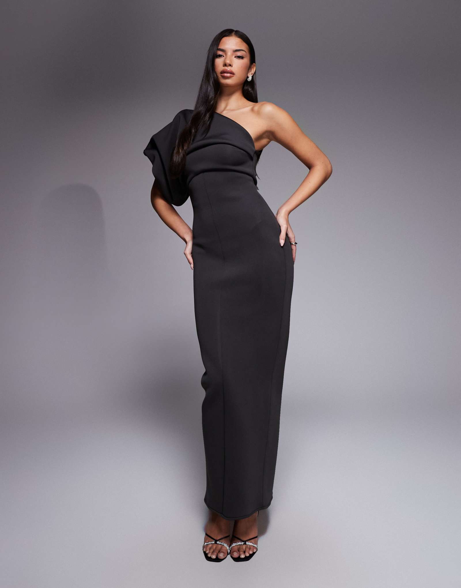 Облегающее макси-платье ASOS DESIGN на одно плечо из коричневой ткани в стиле акваланга