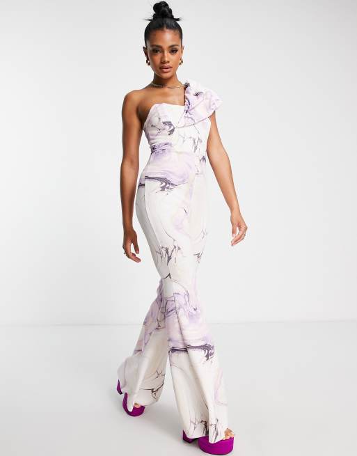 https://images.asos-media.com/products/asos-design-scuba-one-shoulder-kick-flare-jumpsuit-in-marble-print/202726510-1-marbleprint?$n_640w$&wid=513&fit=constrain