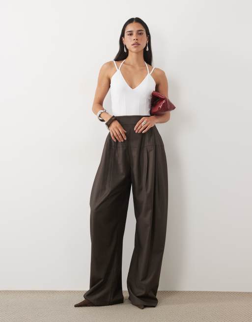 ASOS DESIGN sculpt bodysuit in ecru, 3 of 4
