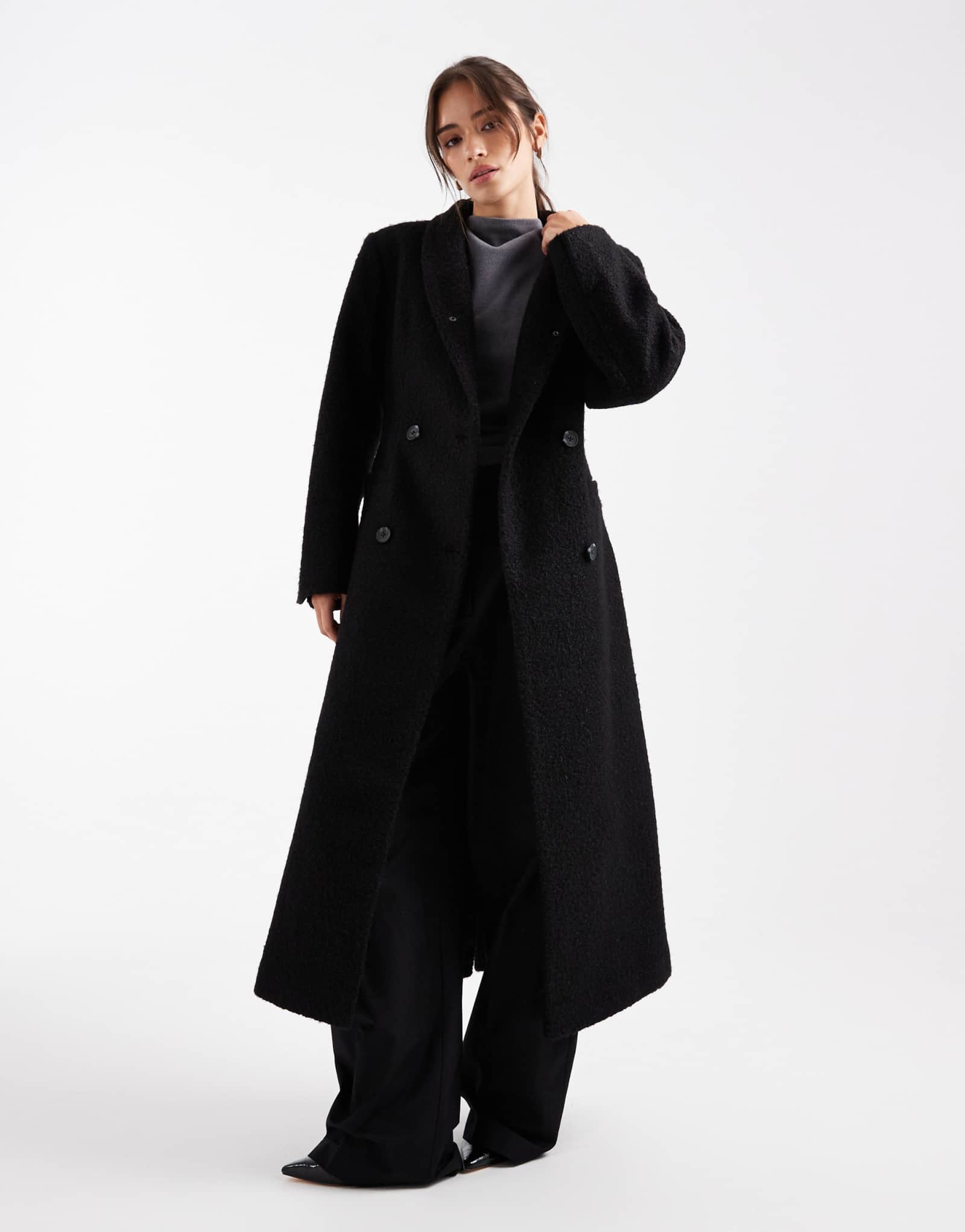 Вечернее пальто из букле с высоким воротом от ASOS DESIGN черного цвета со скульптурным рисунком