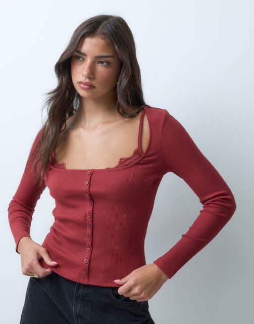 ASOS DESIGN sculpting rib button through top with lace underlayer in berry, 4 of 5