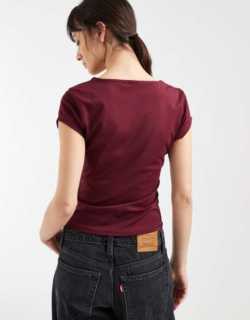 ASOS DESIGN Sculpting v neck short sleeve top in burgundy , 4 of 4