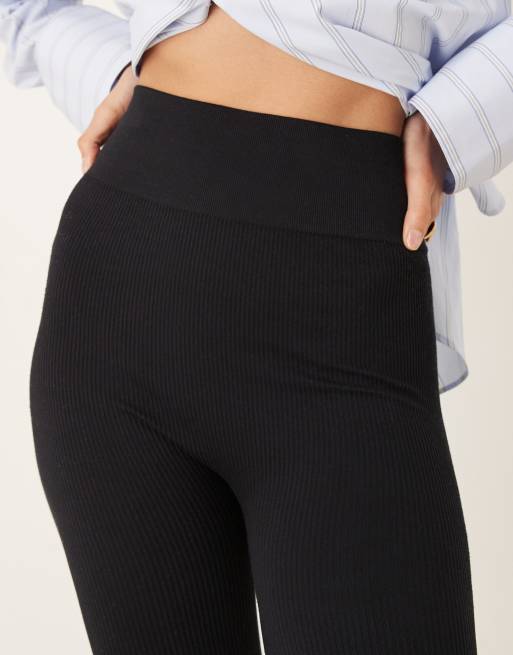 ASOS DESIGN seamless ribbed leggings in black, 3 of 5