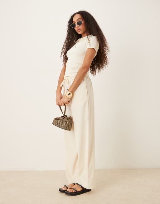 ASOS DESIGN seamless sculpting short sleeve cream polo top, 3 of 4