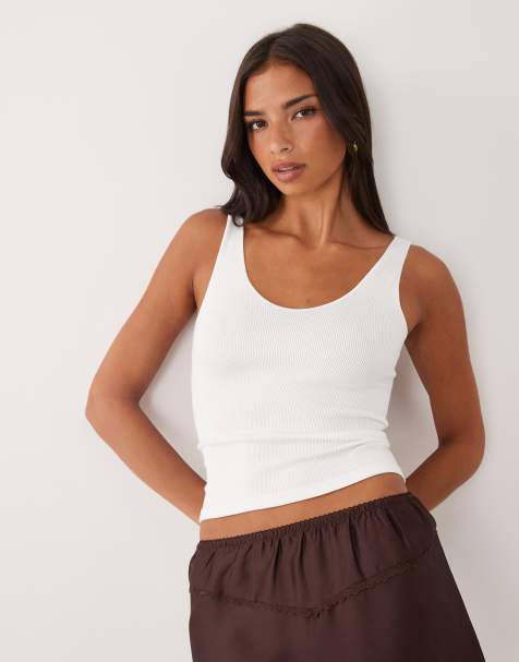 ASOS DESIGN seamless v front & back vest in white - view 1