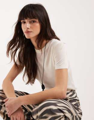 Asos Design Second Skin T-shirt In White